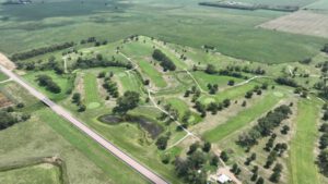 bon homme golf course image